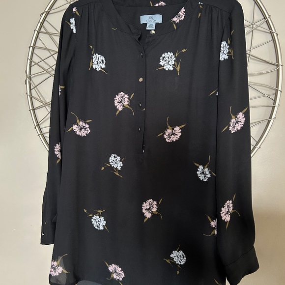 CeCe Hi-Low Blouse - Picture 1 of 2